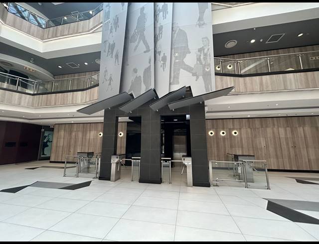 438M² OFFICE TO LET IN SANDTON CENTRAL